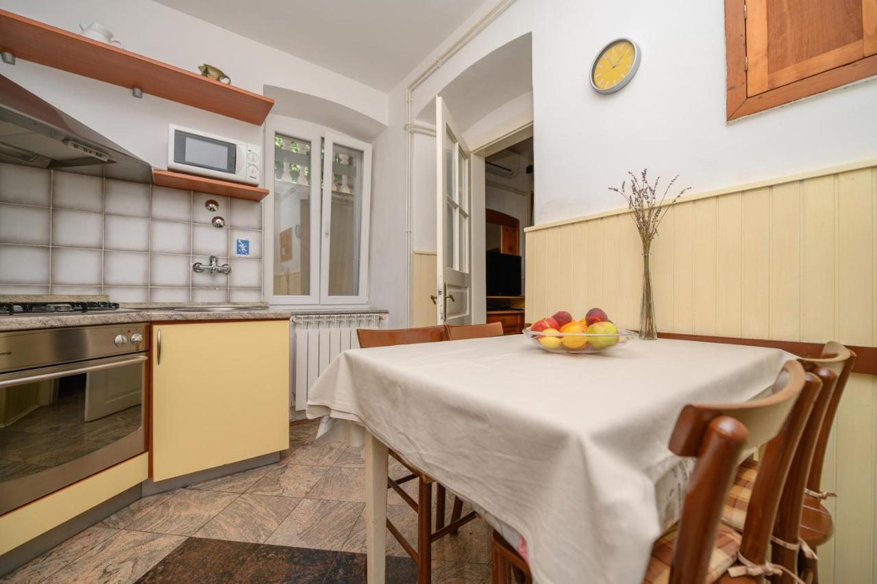 Apartmani Loreta Mali Lošinj Exteriör bild