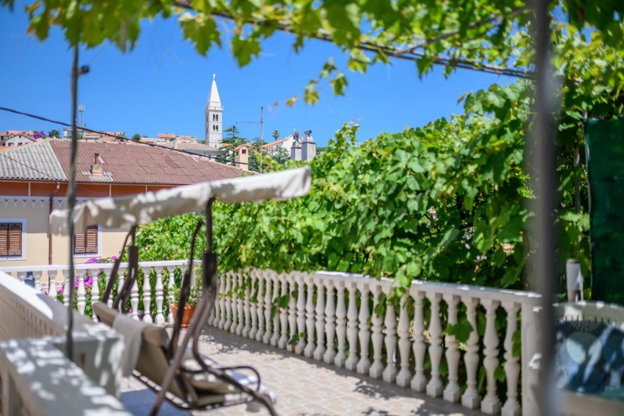Apartmani Loreta Mali Lošinj Exteriör bild
